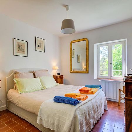 Les Chambres Du Perussier Cucuron Dış mekan fotoğraf