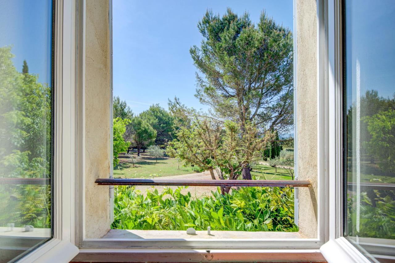 Les Chambres Du Perussier Cucuron Dış mekan fotoğraf